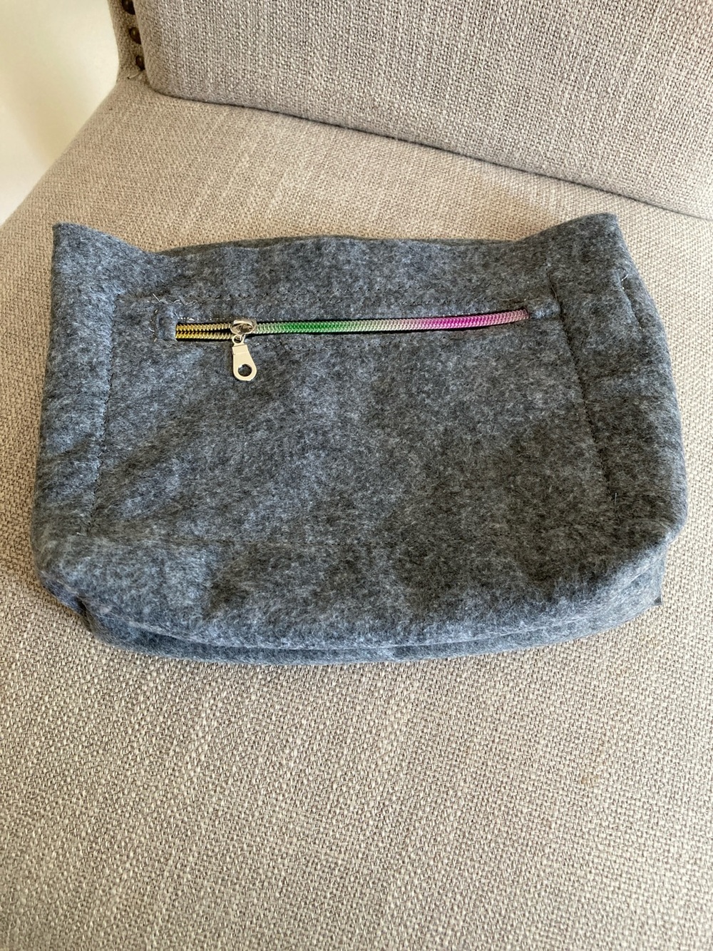 Gray Felt Organizer Bag with Polka Dot pocket.